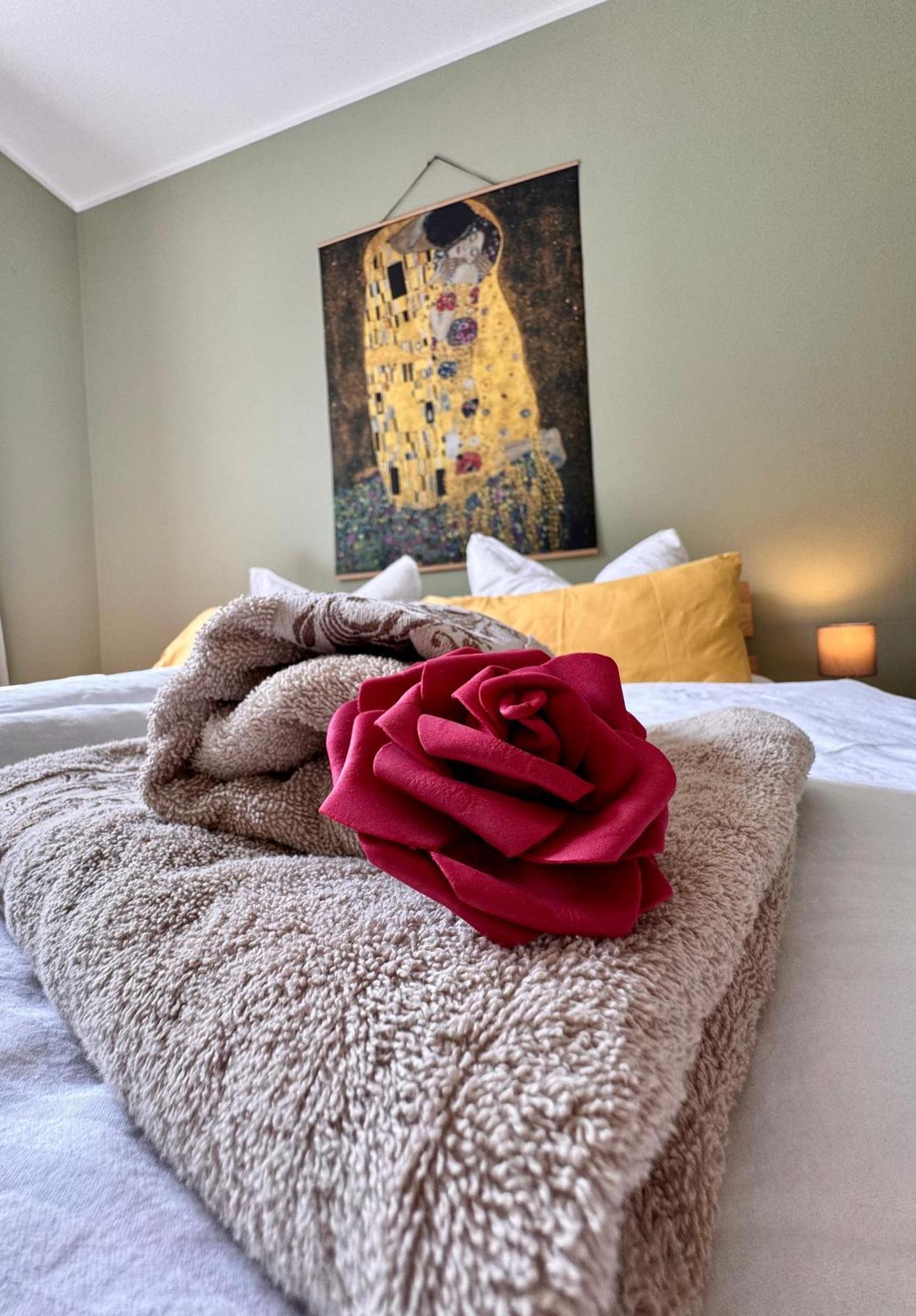 Bautzen Living Appartement - Zentrumslage Parkplatz Babybett バウツェン エクステリア 写真