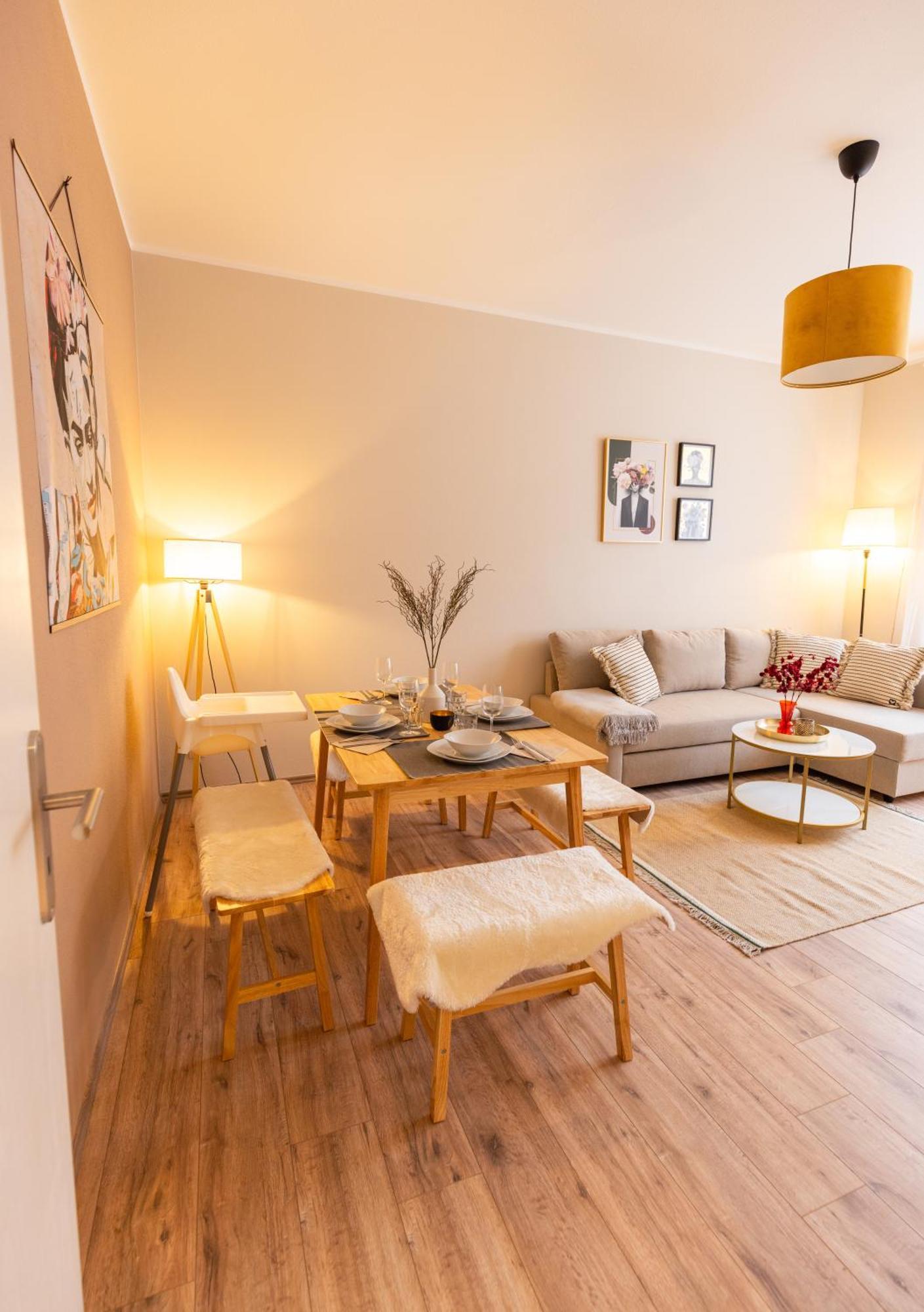 Bautzen Living Appartement - Zentrumslage Parkplatz Babybett バウツェン エクステリア 写真