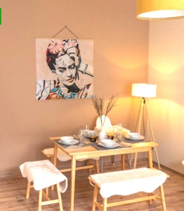 Bautzen Living Appartement - Zentrumslage Parkplatz Babybett バウツェン エクステリア 写真